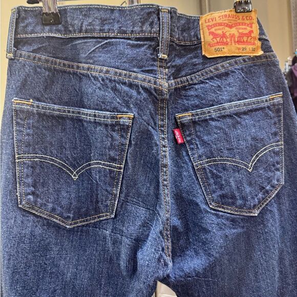 Levi’s Dark Wash 501 Straight-Leg Jeans - Picture 4 of 5